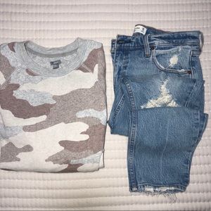 Aerie camo crew neck sweatshirt size xs